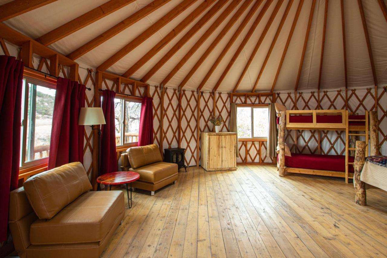 Boulder Mountain Guest Ranch Villa Exteriör bild