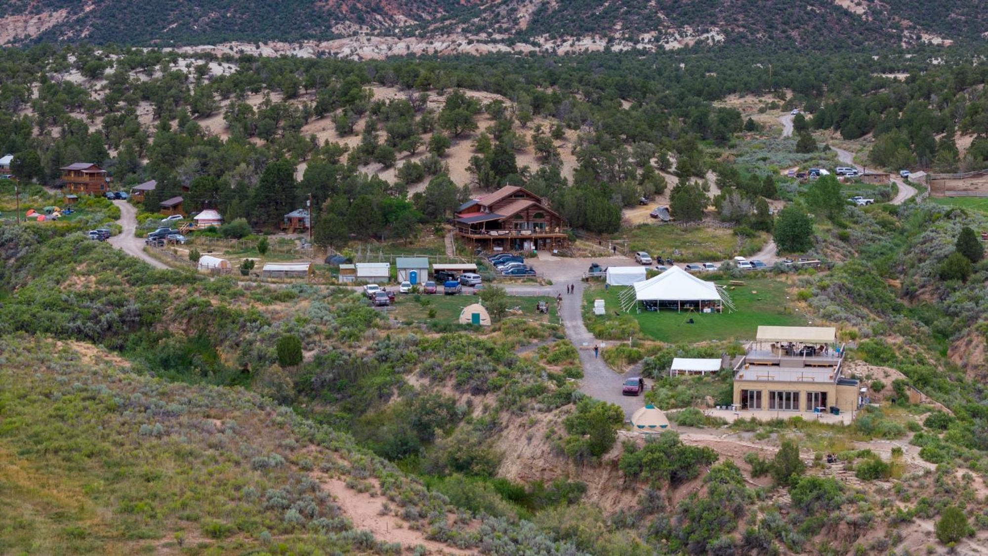 Boulder Mountain Guest Ranch Villa Exteriör bild