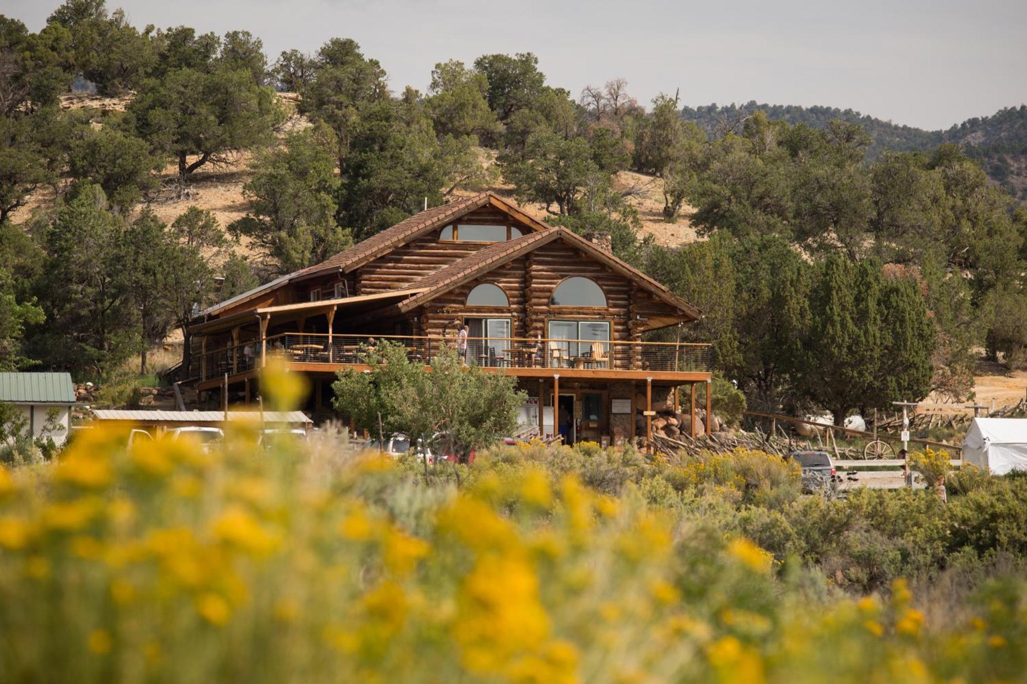 Boulder Mountain Guest Ranch Villa Exteriör bild